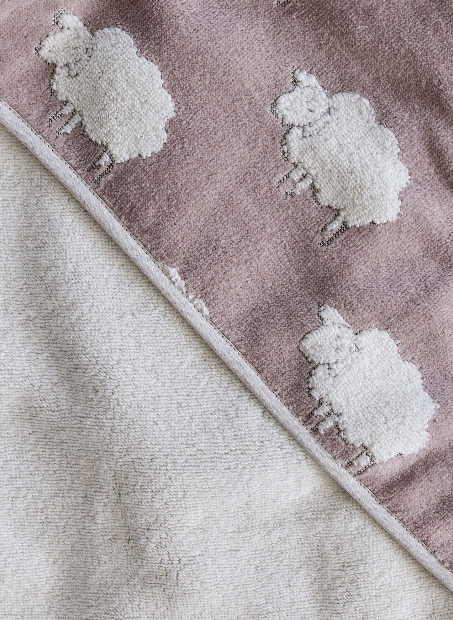 Sweet Sheep Jacquard Bath Set