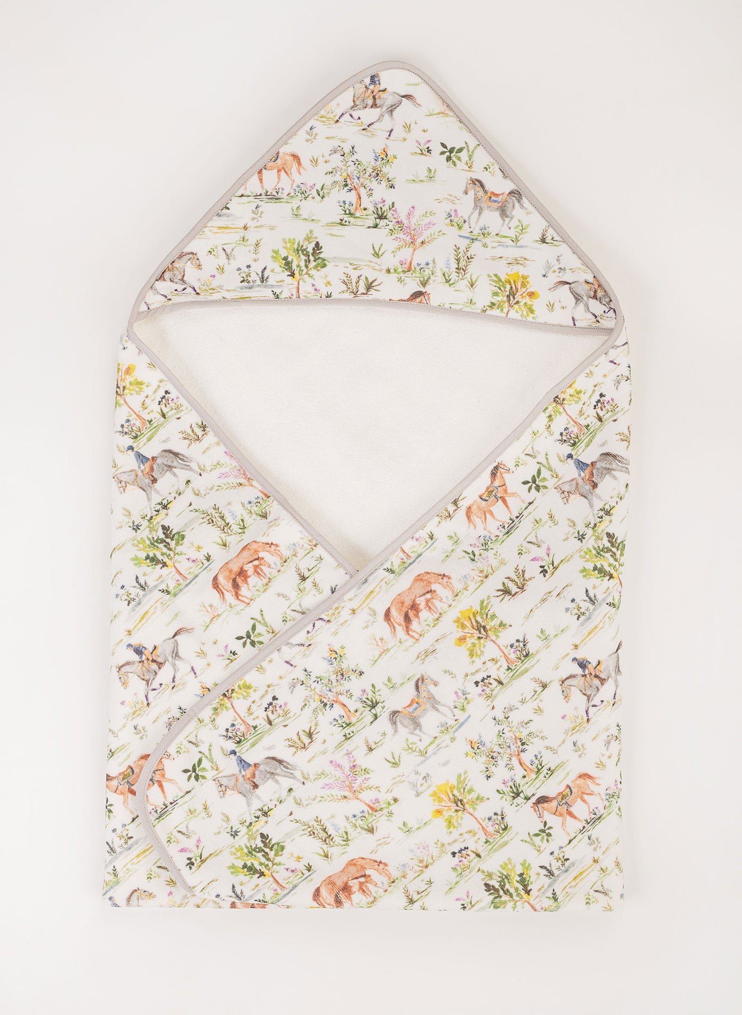 Hunter Pace Hooded Bath Towel