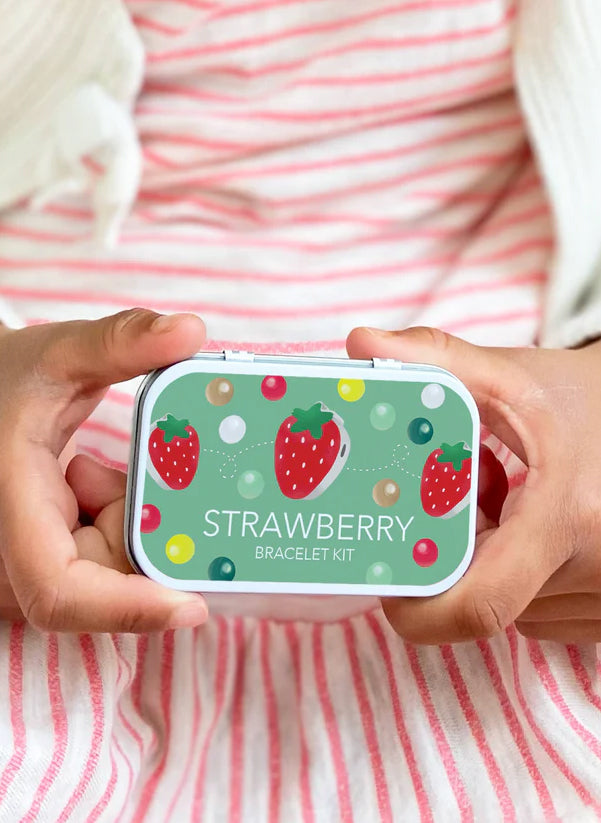 Strawberry Bracelet Gift Kit
