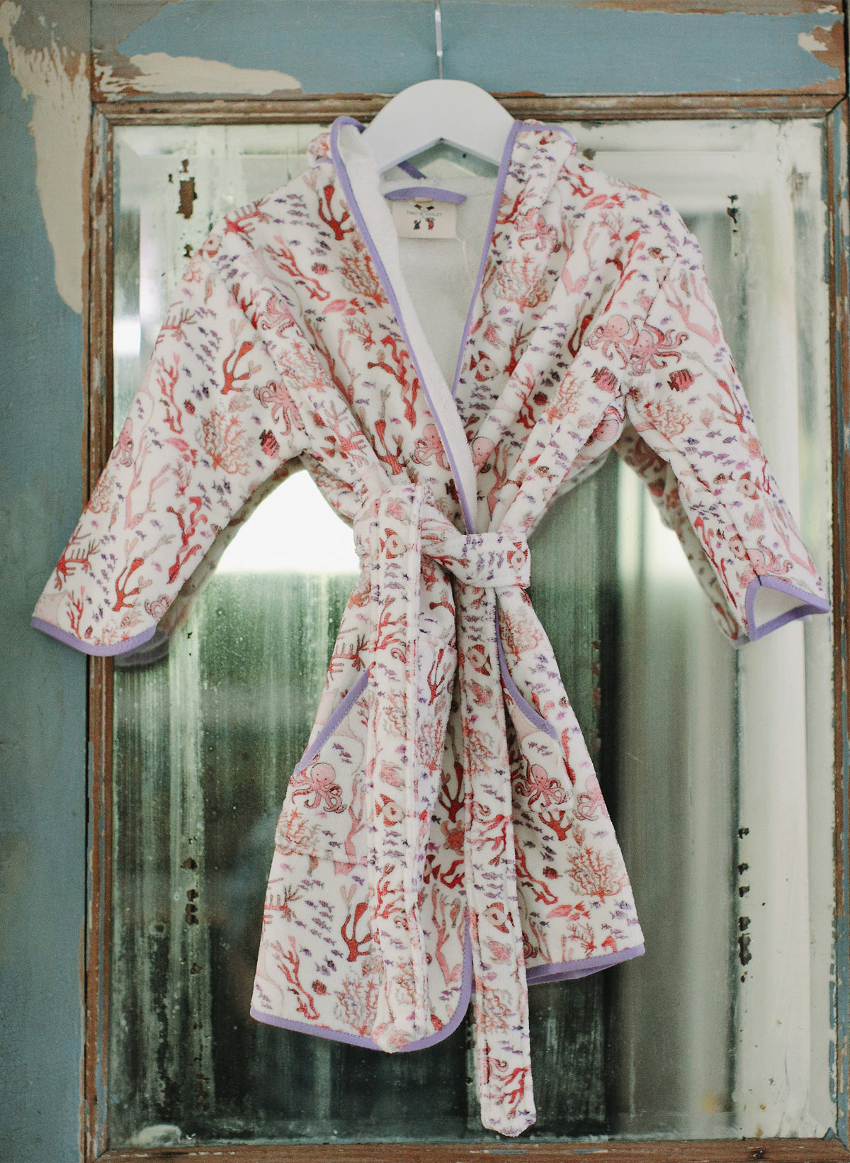 Children's organic cotton bathrobe by Timo & Violet
